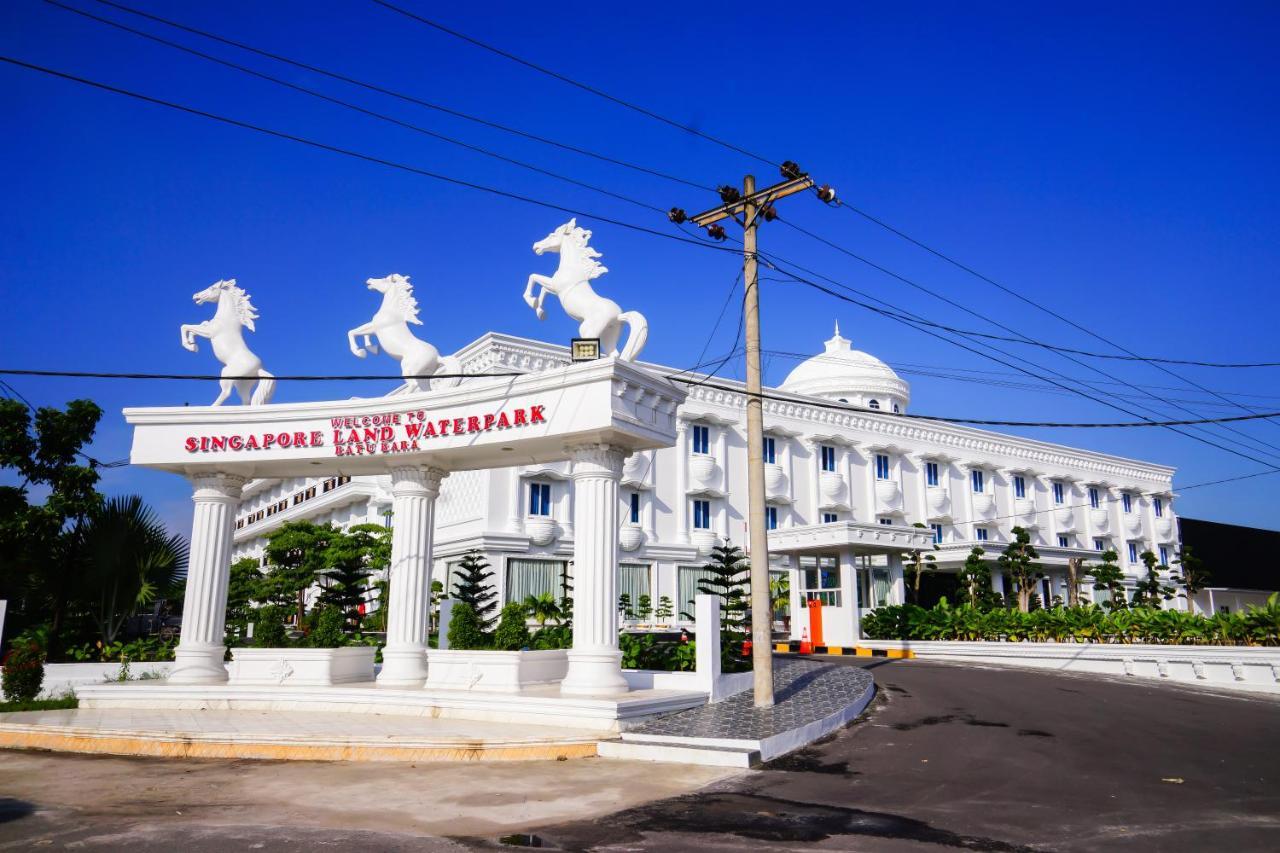 Singapore City Hotel Batu Bara Sungaibalai ภายนอก รูปภาพ