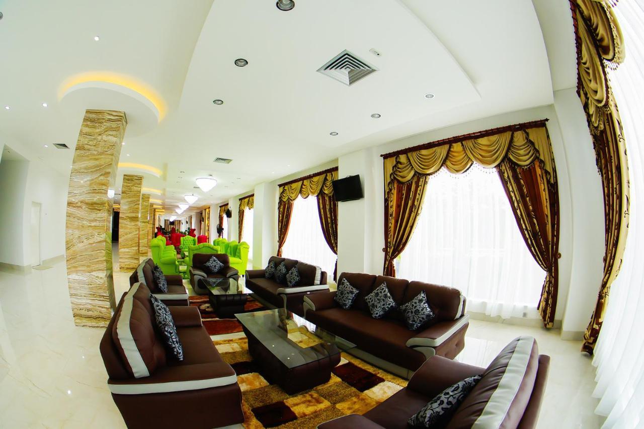 Singapore City Hotel Batu Bara Sungaibalai ภายนอก รูปภาพ