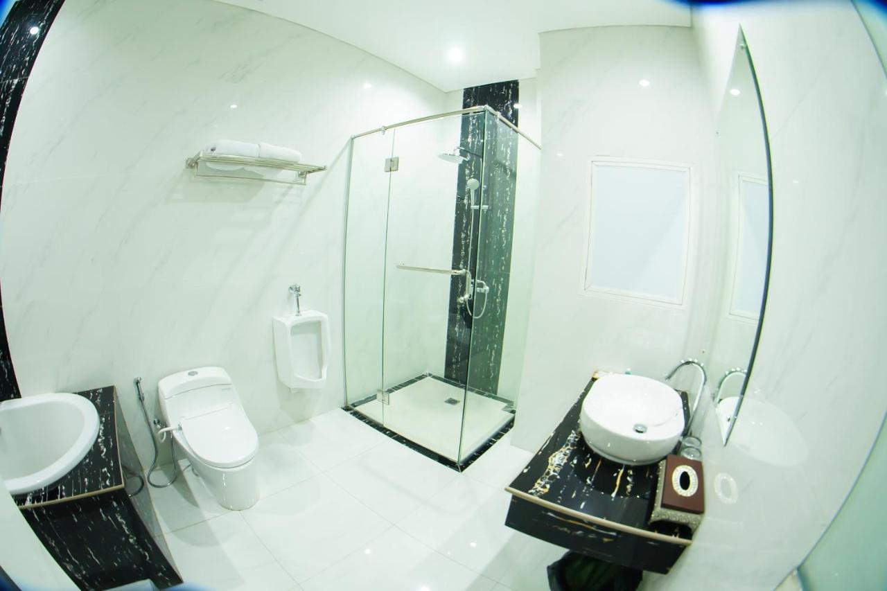 Singapore City Hotel Batu Bara Sungaibalai ภายนอก รูปภาพ